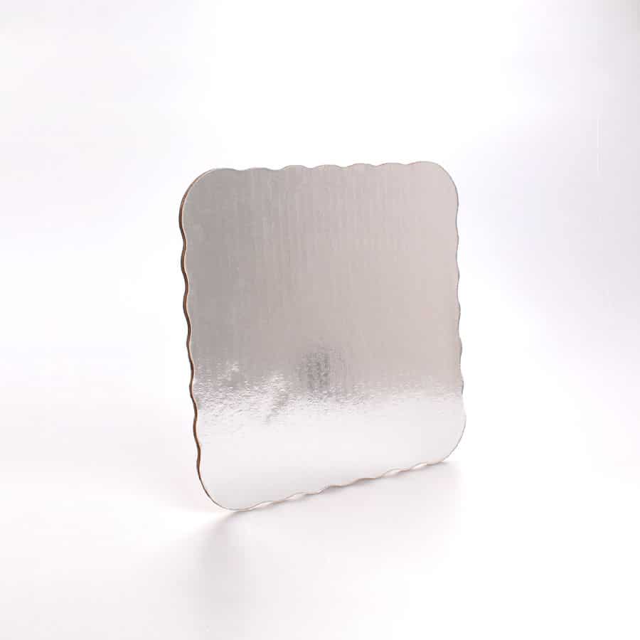 Base de Cartón Plateada 26x26 Cm