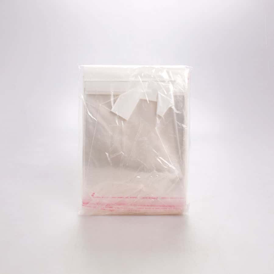 Bolsa de Celofán 13x13+3+3 Cm Adhesiva 100 Pz