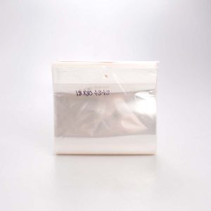 Bolsa de Celofán 18x30+3+3 Cm Adhesiva 100 Pz